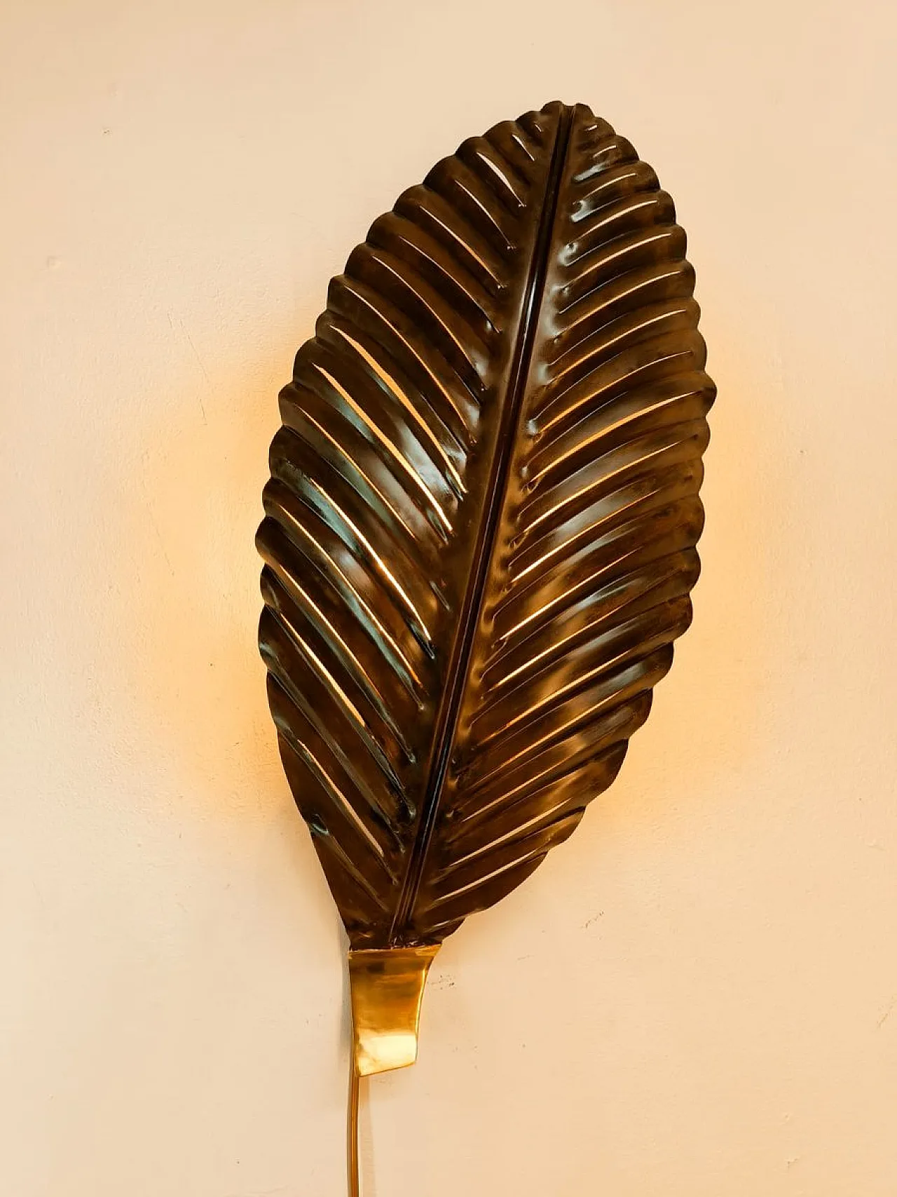 Brown metal palm leaf wall sconce, 1970s 14