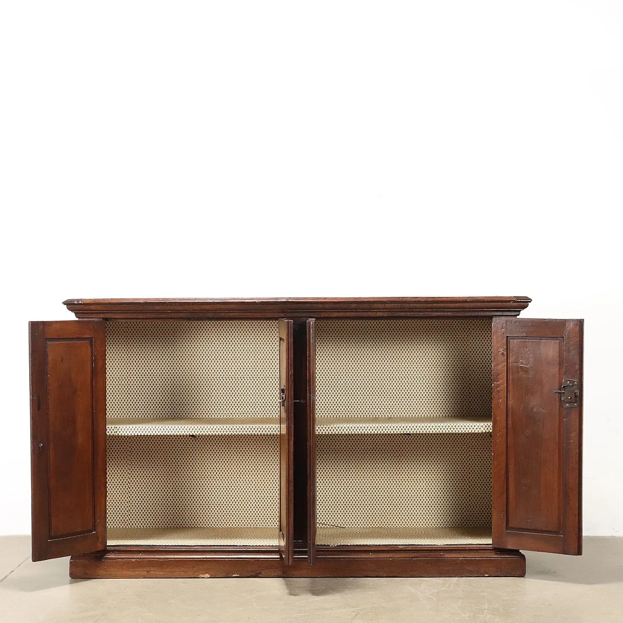 Credenza restica a 4 sportelli in noce, '800 3