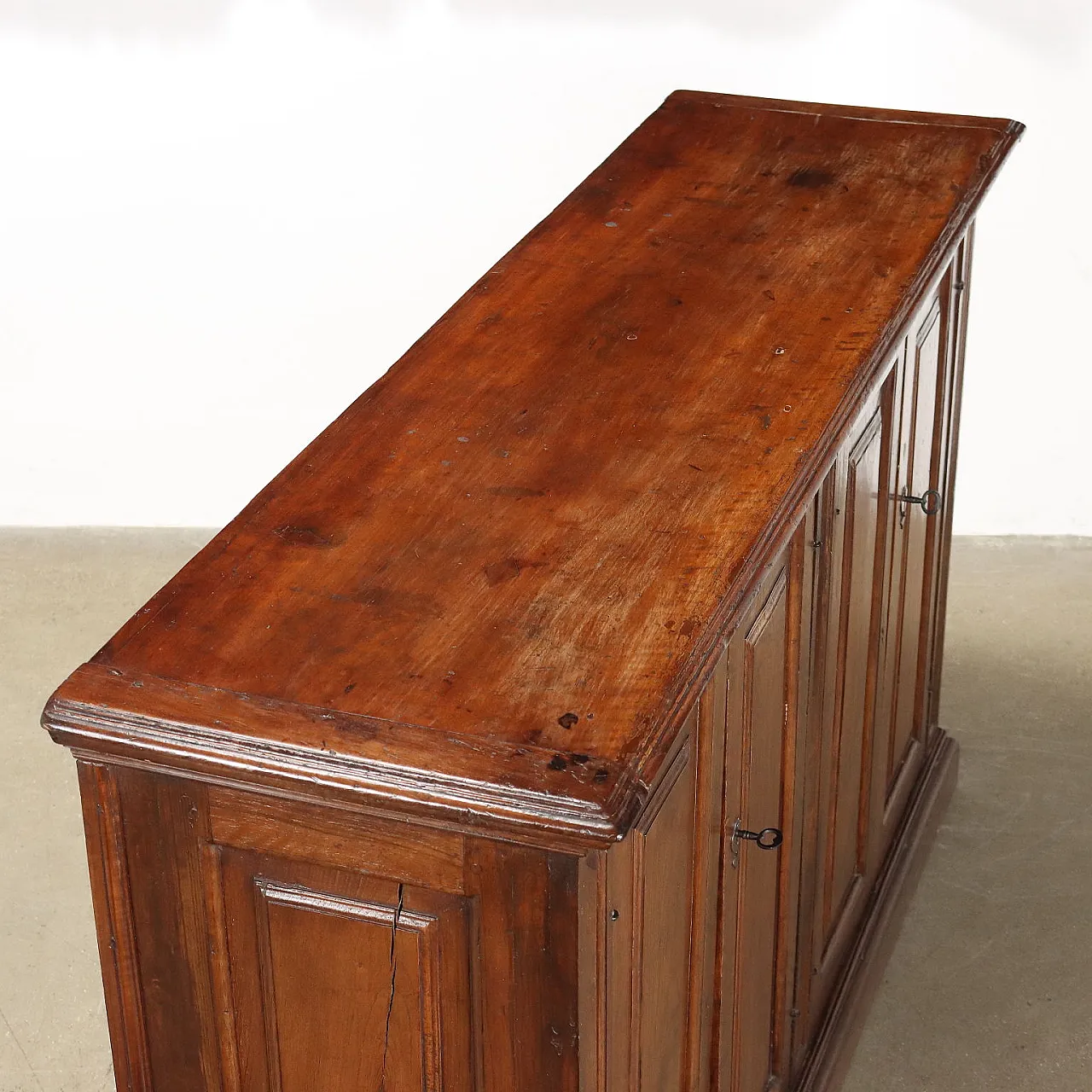 Credenza restica a 4 sportelli in noce, '800 7