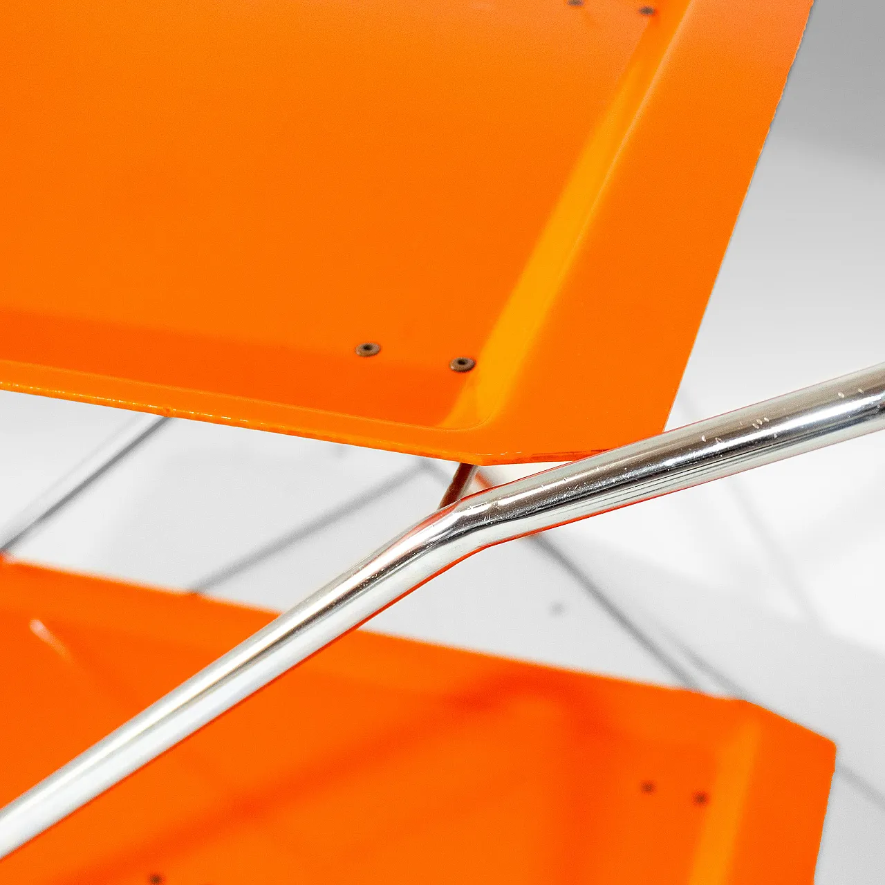 Carrellino bar piegevole nello stile di Kartell 12