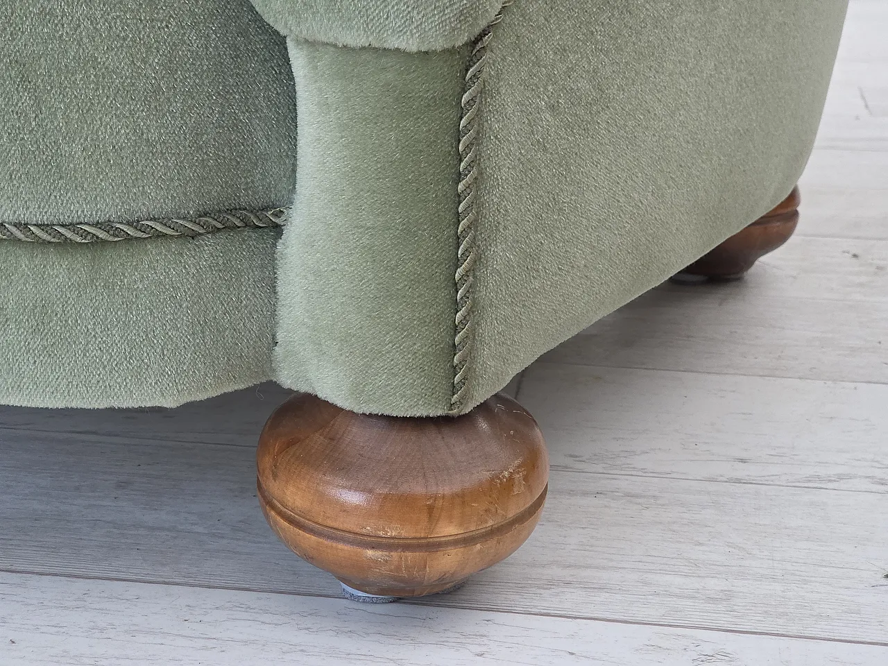 Danish 3-seater curved sofa velour, beech wood legs, 1970s 4