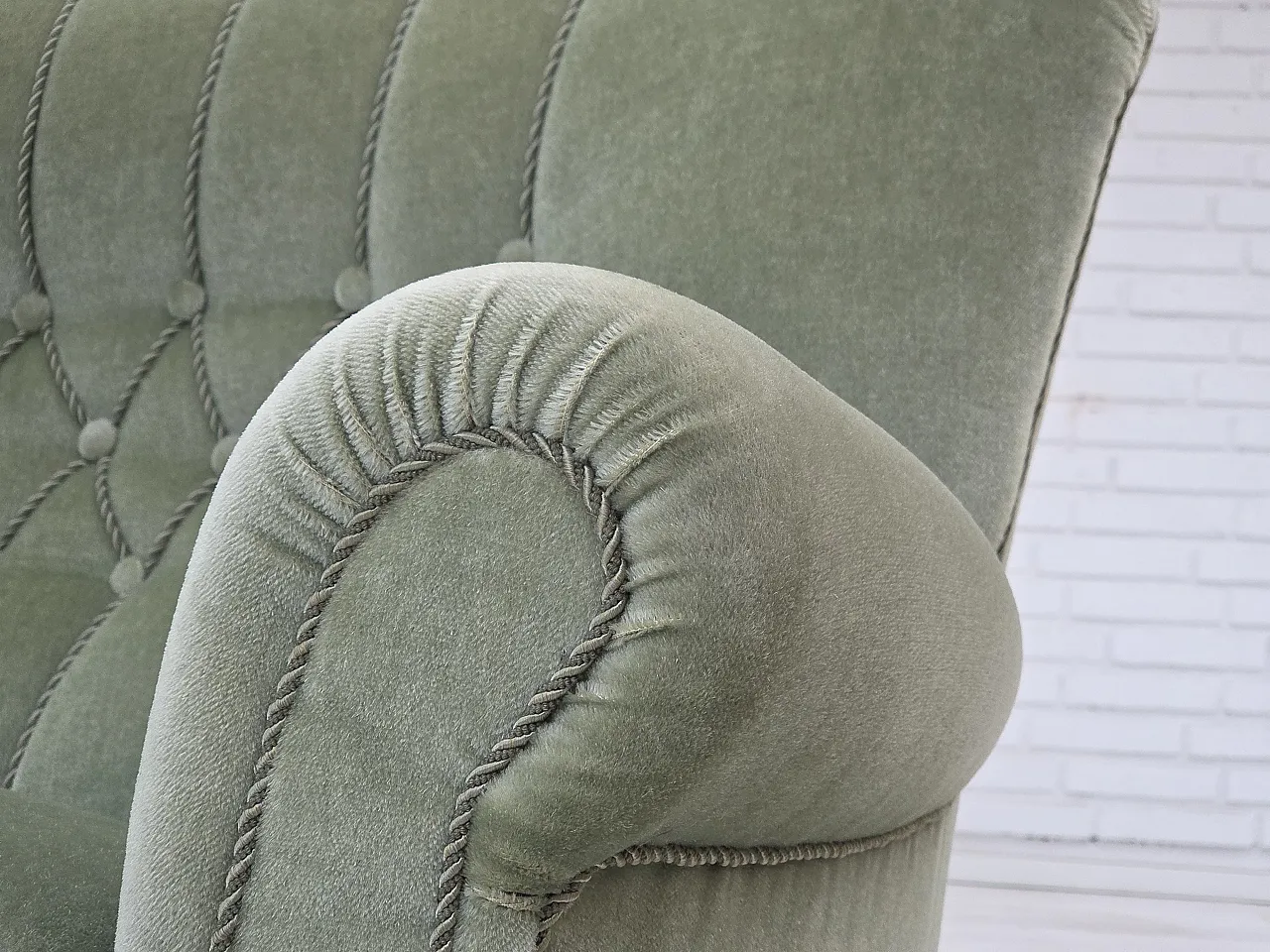 Danish 3-seater curved sofa velour, beech wood legs, 1970s 5