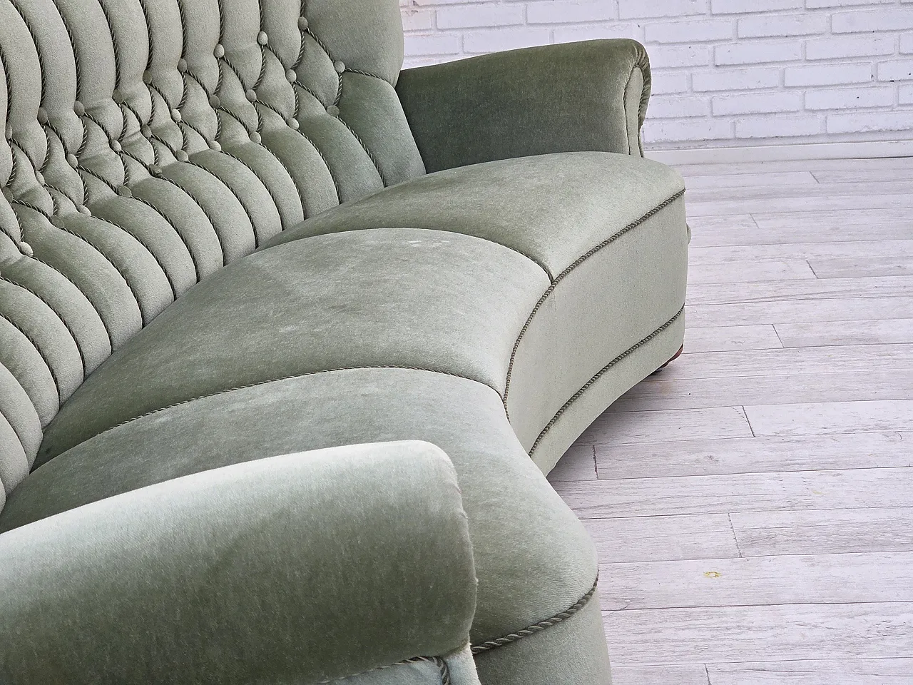 Danish 3-seater curved sofa velour, beech wood legs, 1970s 9