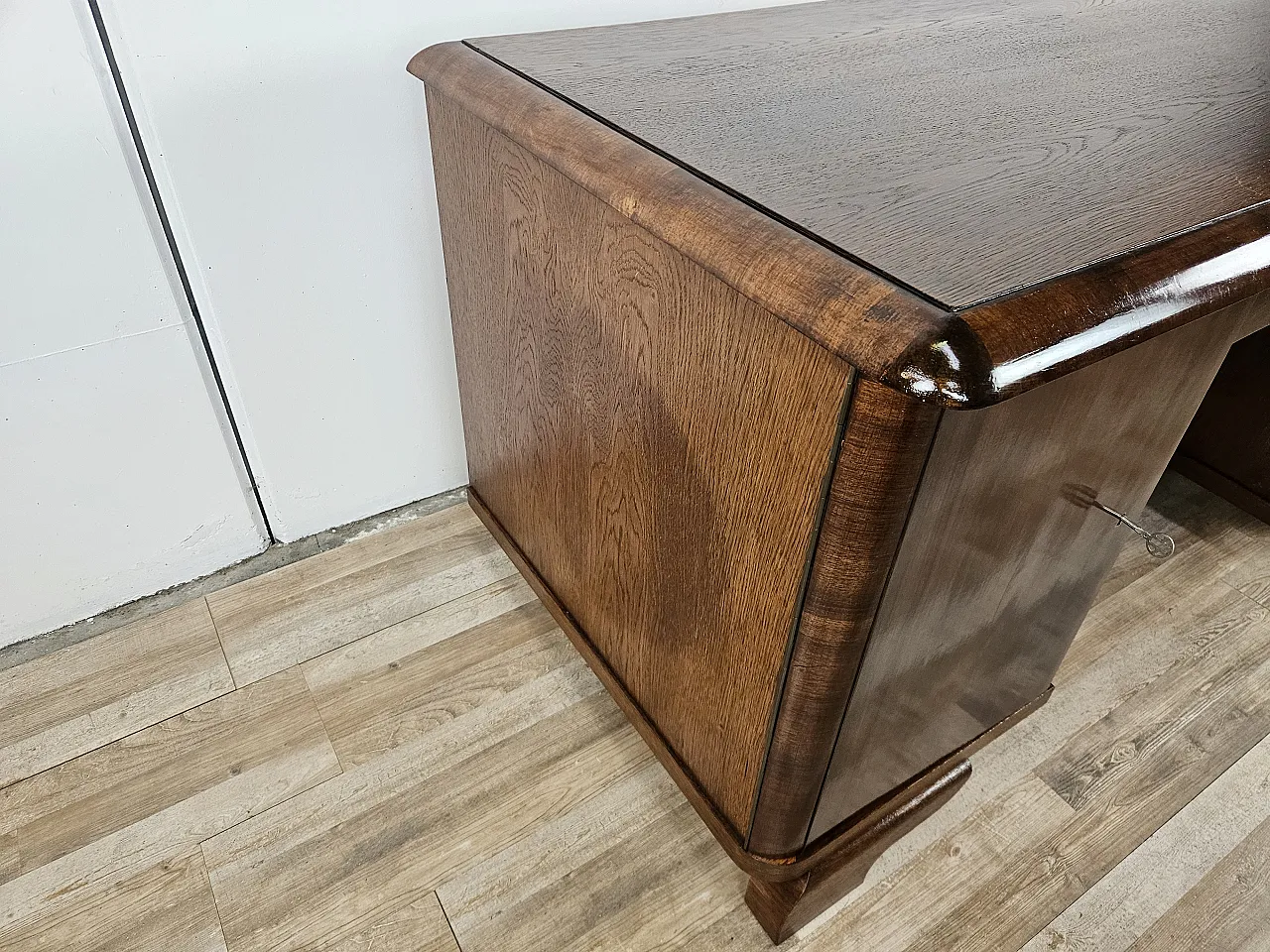 Open desk Art Decò in oak with drawers, 1930 4