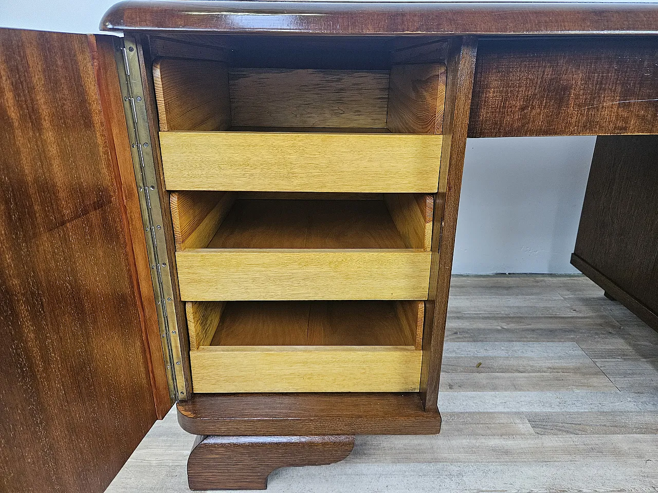 Open desk Art Decò in oak with drawers, 1930 22