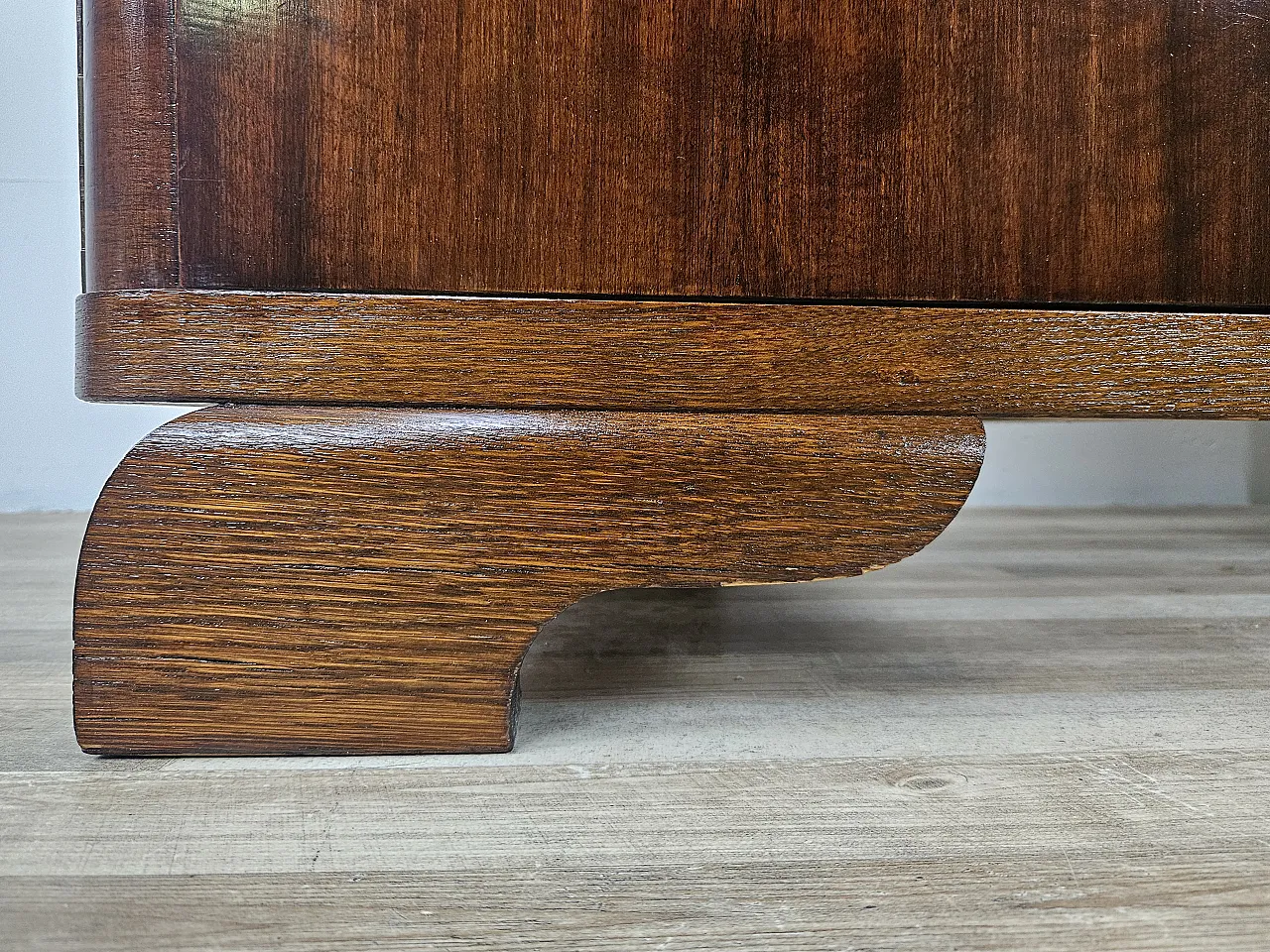 Open desk Art Decò in oak with drawers, 1930 32