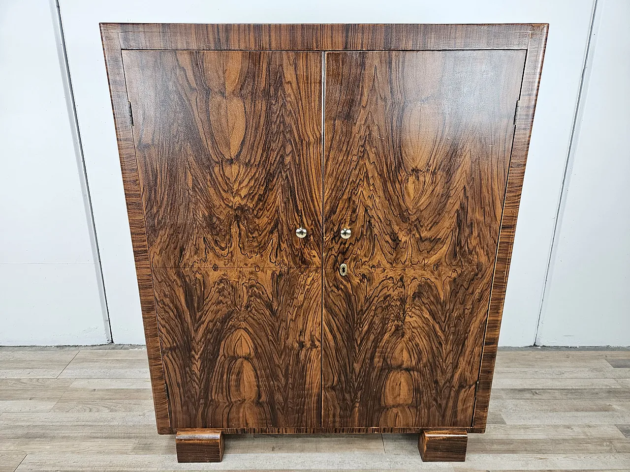 Sideboard in mahogany and fir with internal shelves, 1940s 11