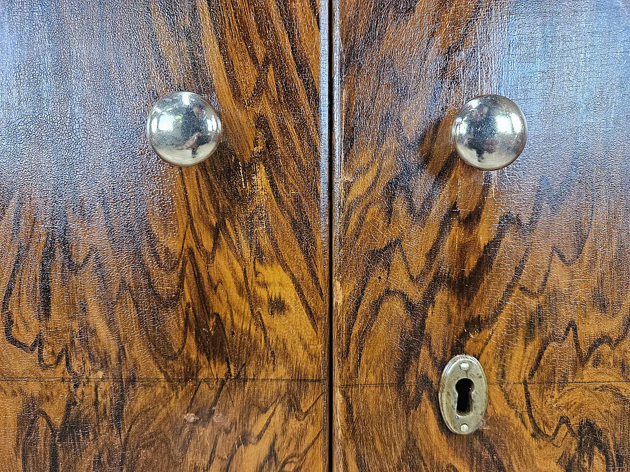 Sideboard in mahogany and fir with internal shelves, 1940s 13