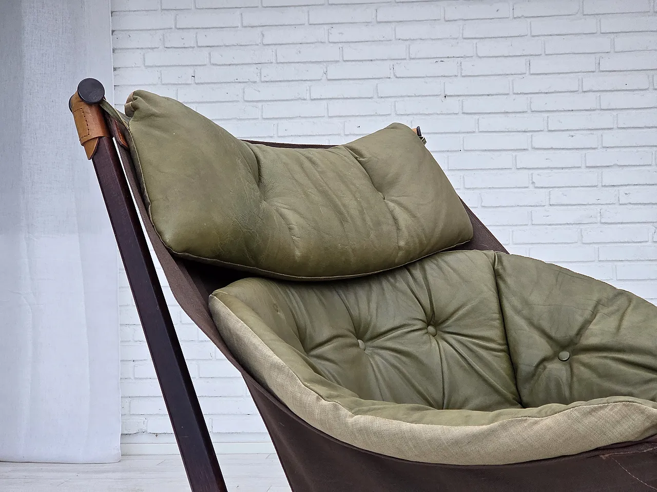 Norwegian design by Tormod Alnæs for Sørlie Møbler, "Trega". 1970s 2