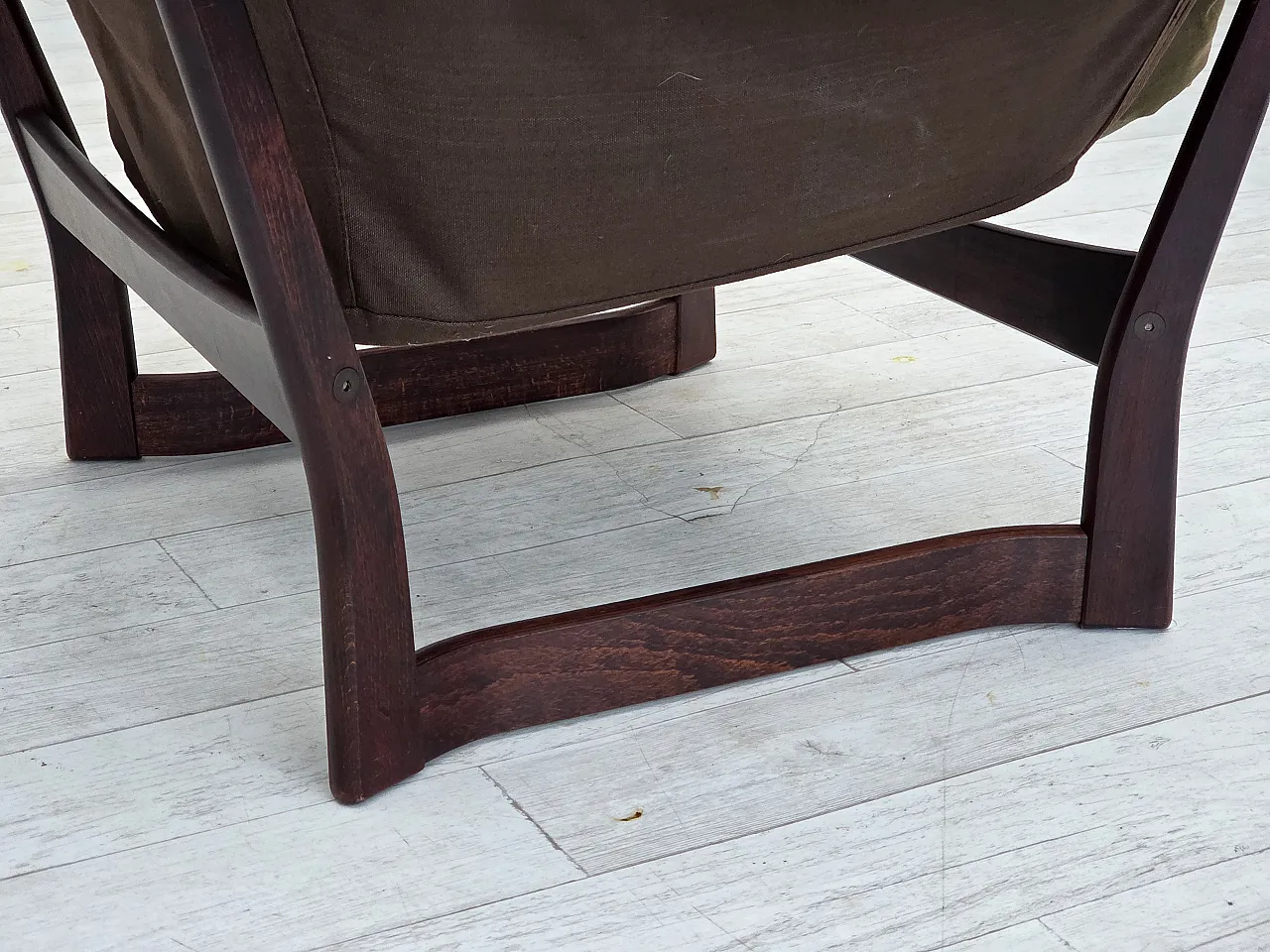 Norwegian design by Tormod Alnæs for Sørlie Møbler, "Trega". 1970s 6