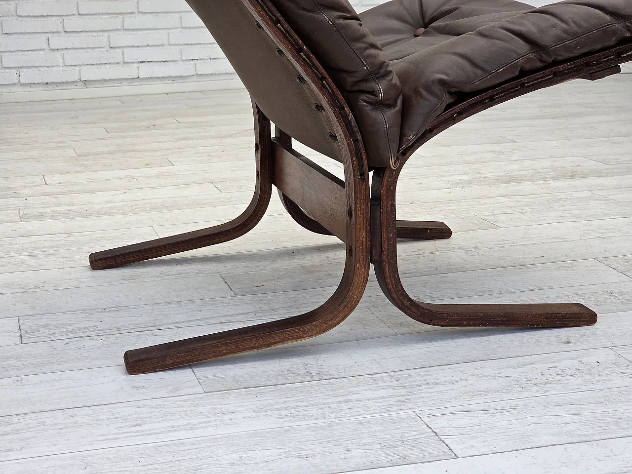 Norwegian armchair by Ingmar Relling, model "Siesta" for Westnofa, 70s 9