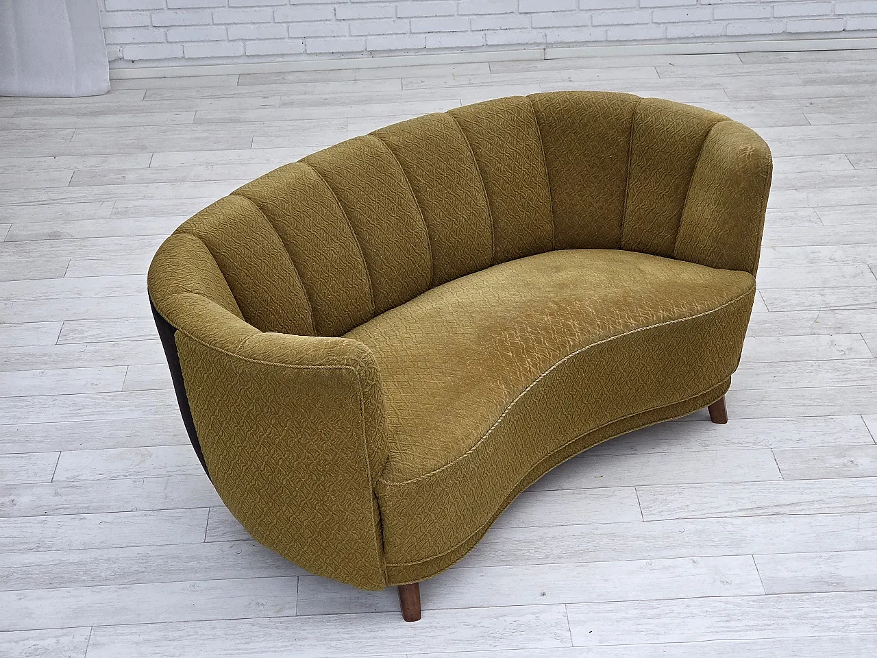 Danish 2 seater "Banan" sofa, green wool, ash wood, 1960s 4