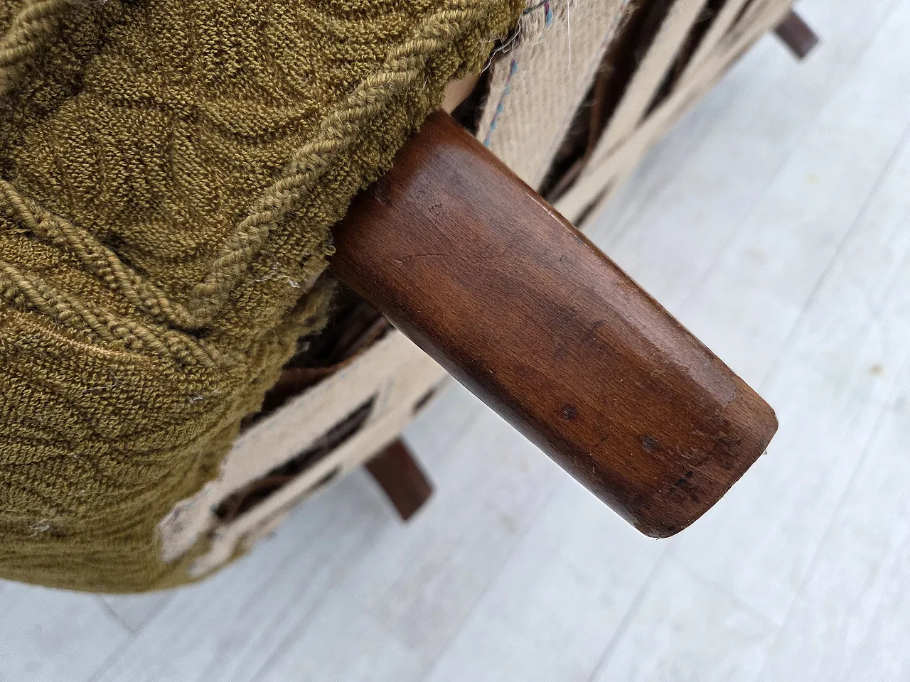 Danish 2 seater "Banan" sofa, green wool, ash wood, 1960s 19