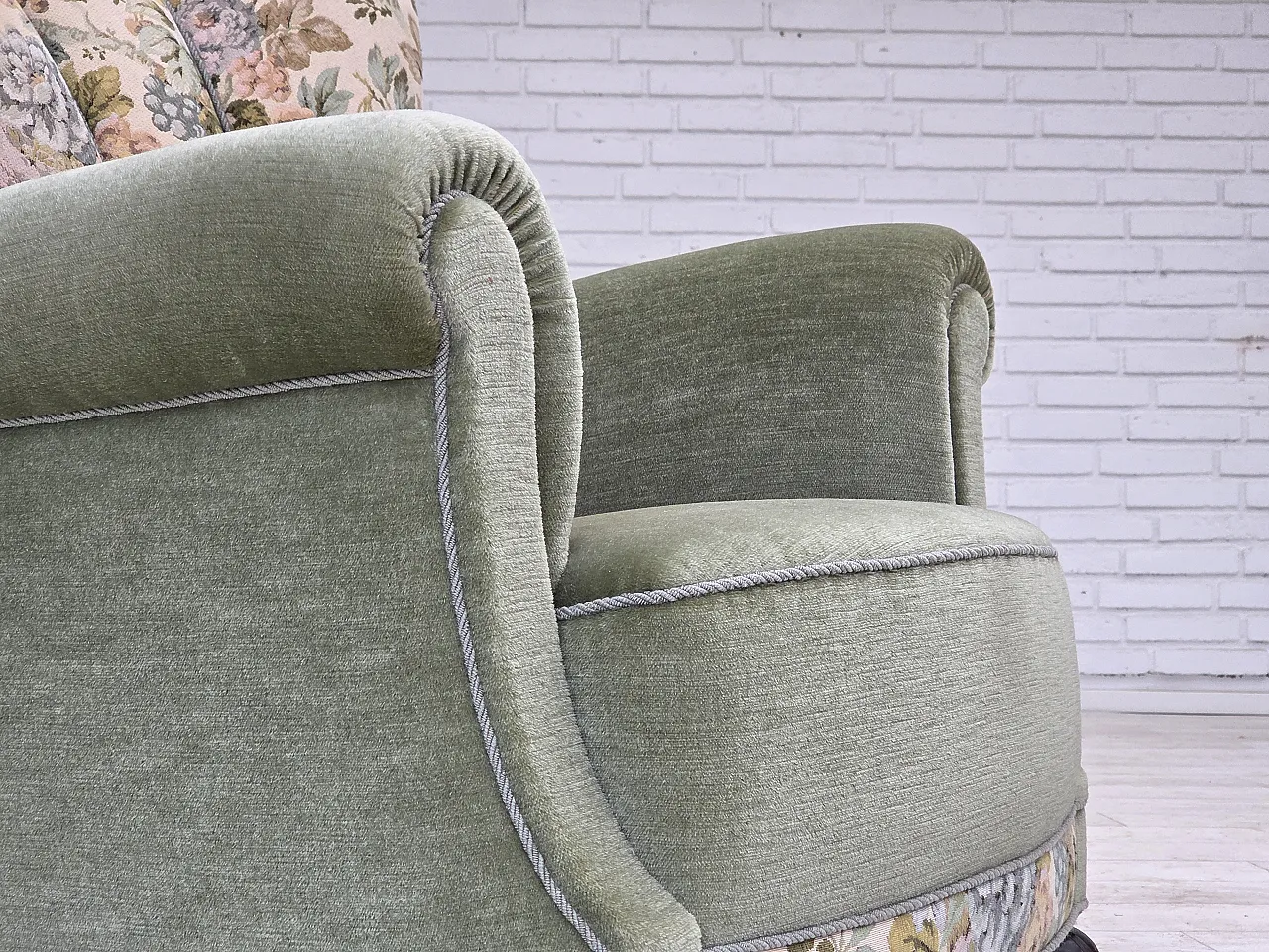 Danish relax armchair, green velour, 1970s 5