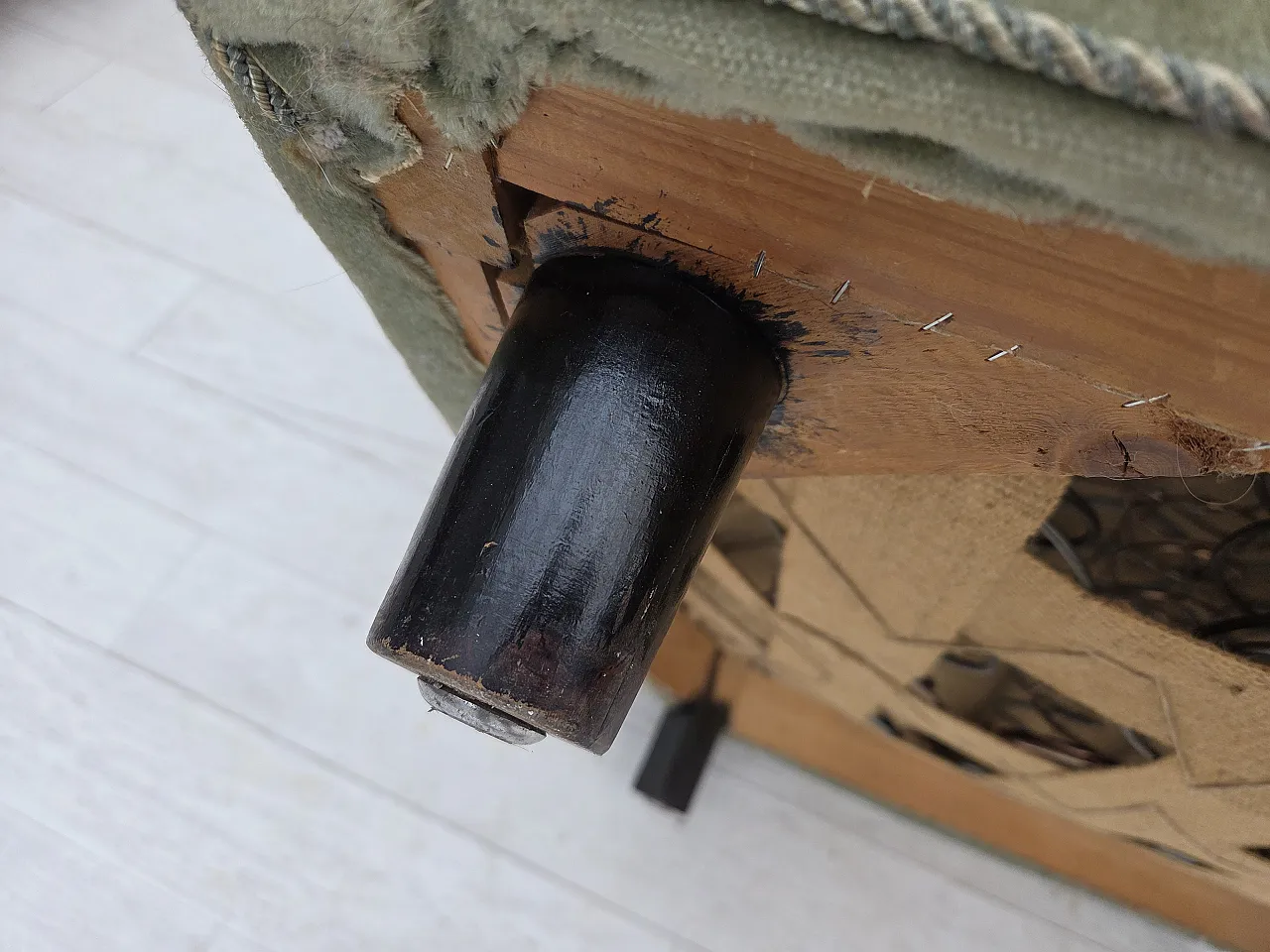 Danish relax armchair, light green velour, 1970s 19