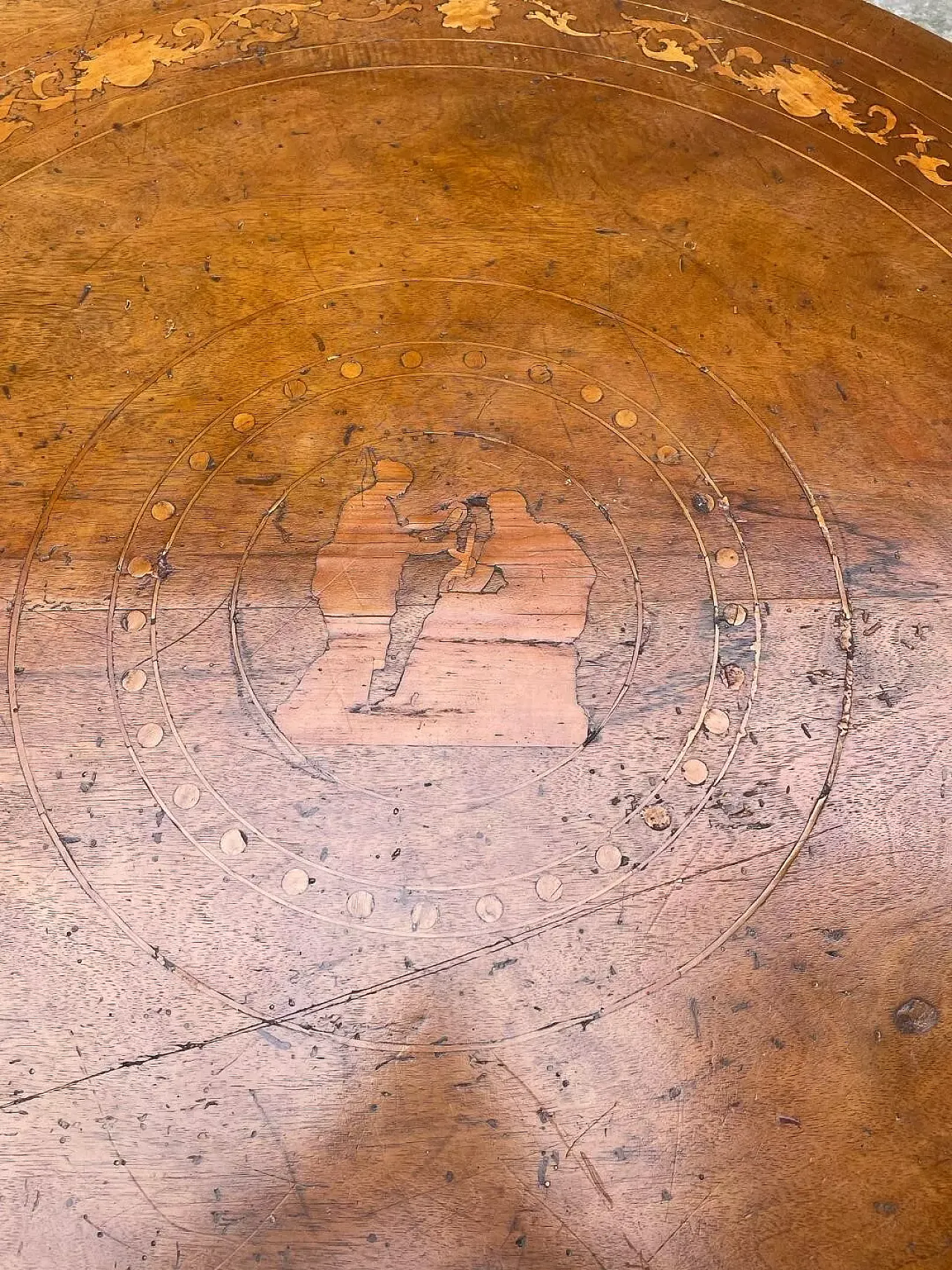 Inlaid Empire round table, early 19th century 6
