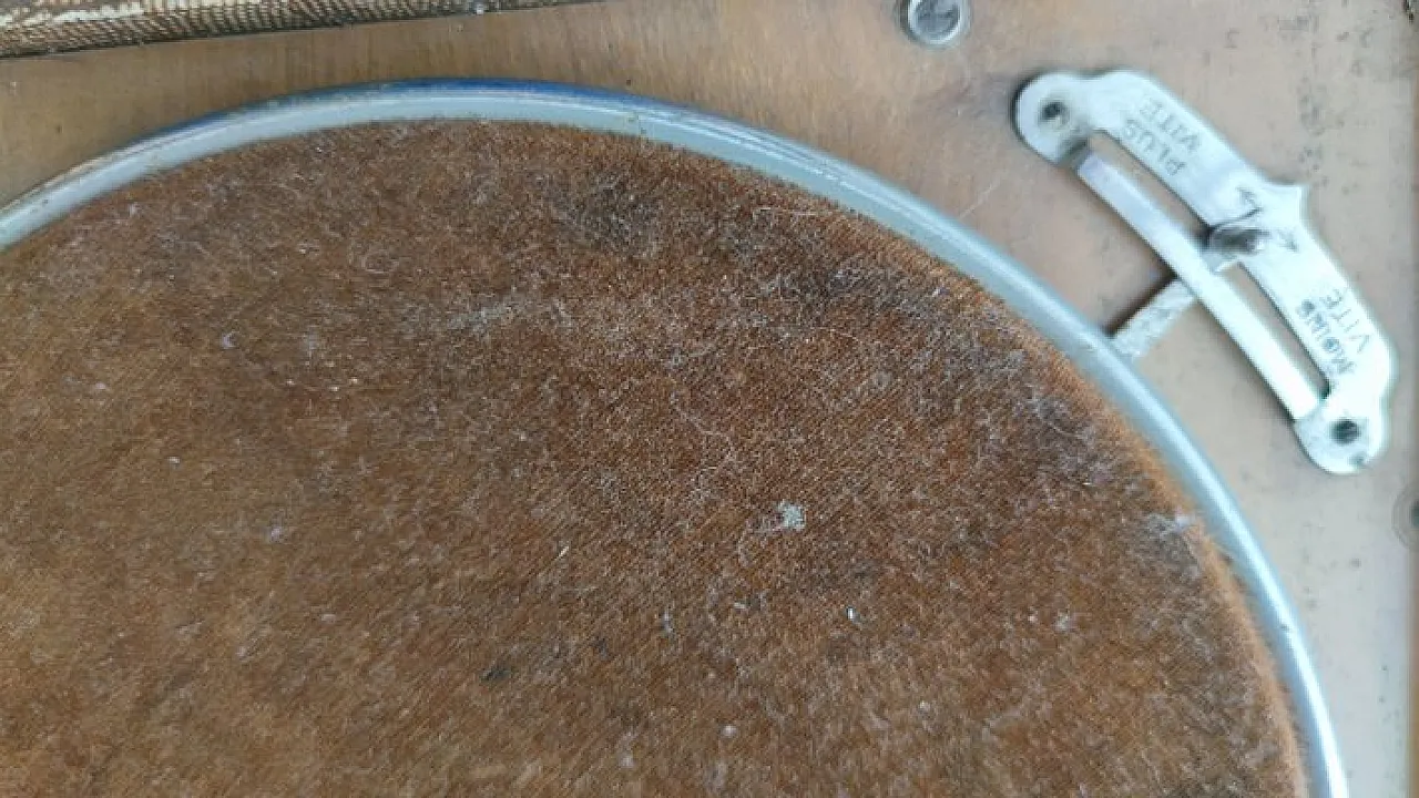 Grammofono in metallo marrone, anni '20 7