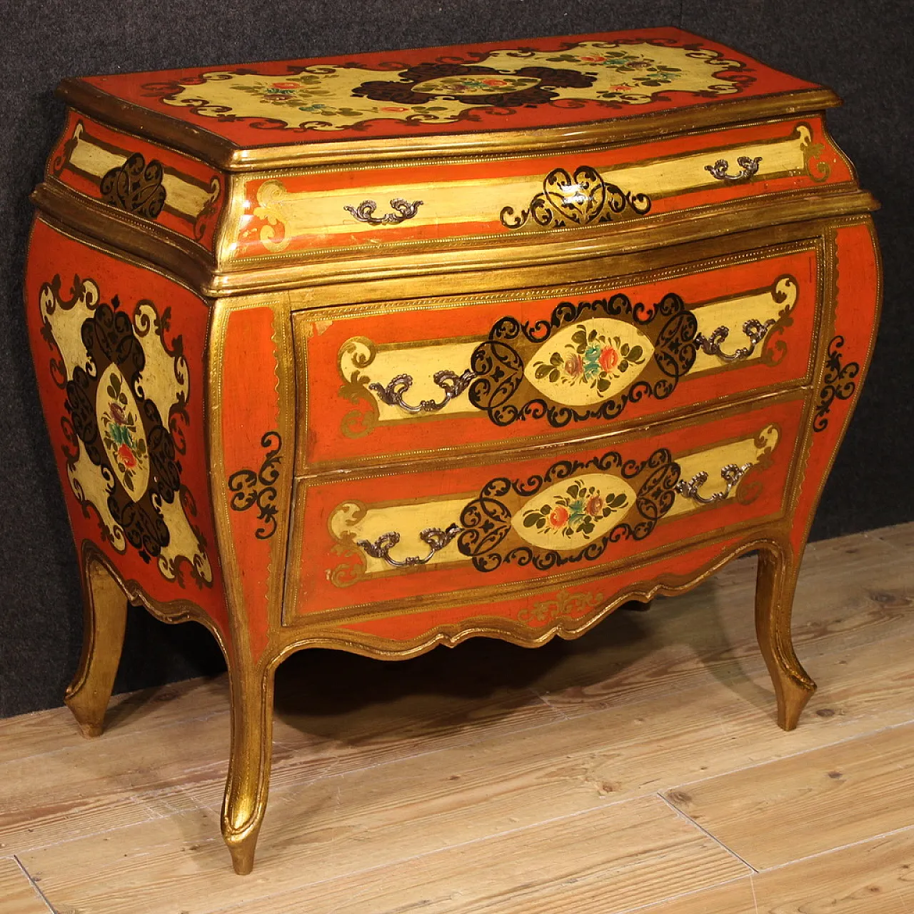 Red lacquered dresser in Tuscan style, 20th century 1