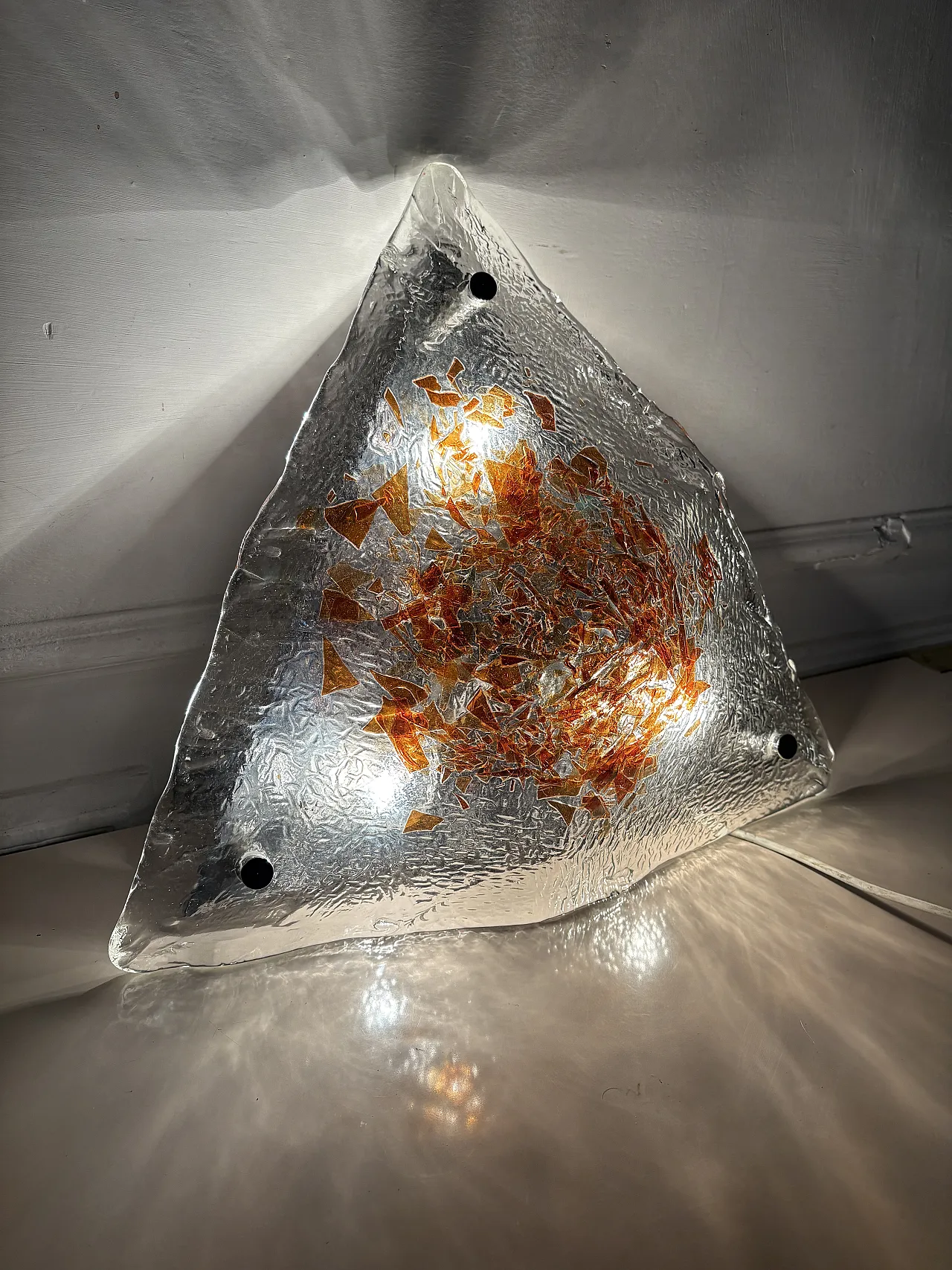 Applique triangolare vetro di Murano, anni '70 3