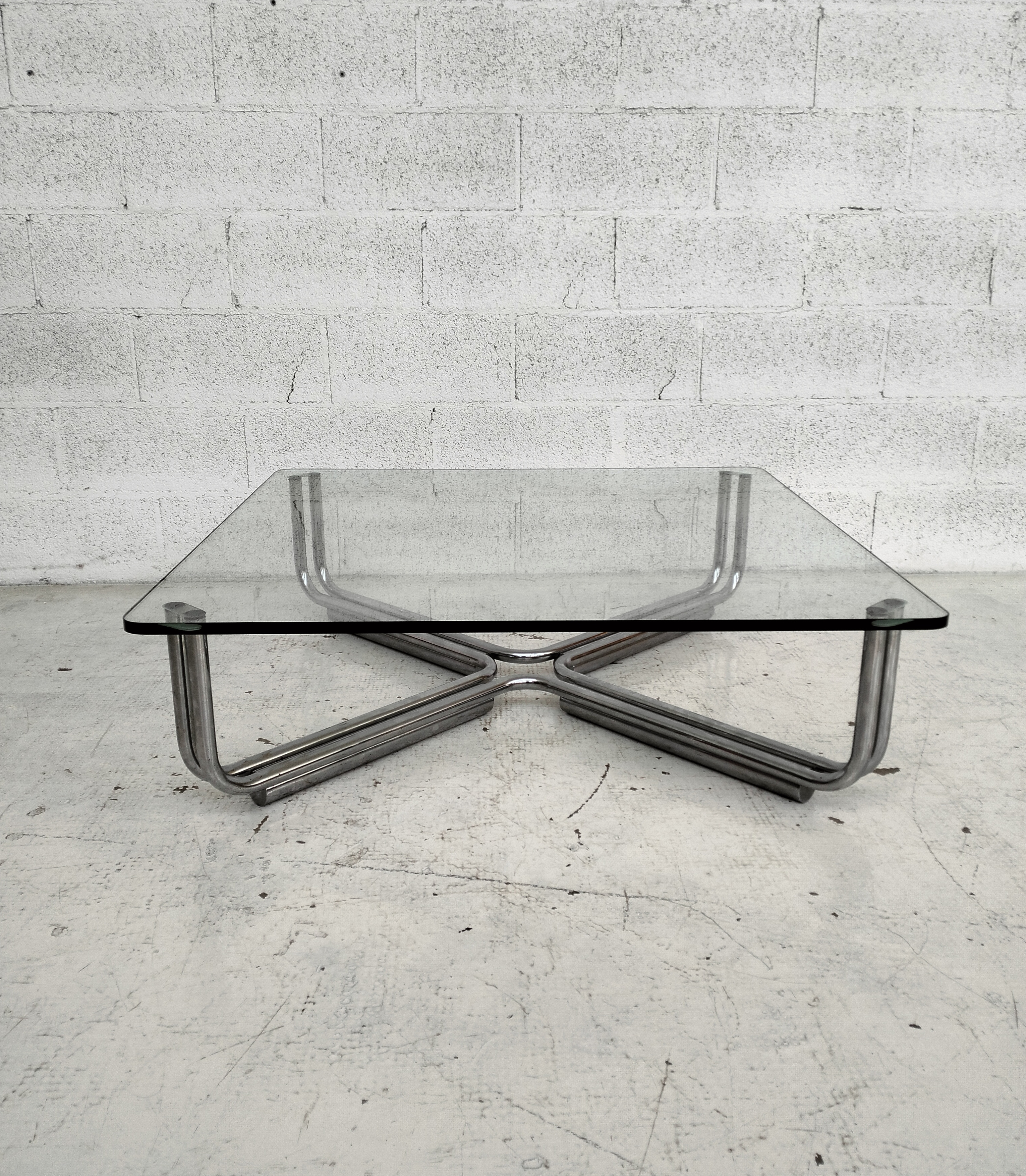 Steel chromed glass coffee table 784 by G. Frattini for Cassina