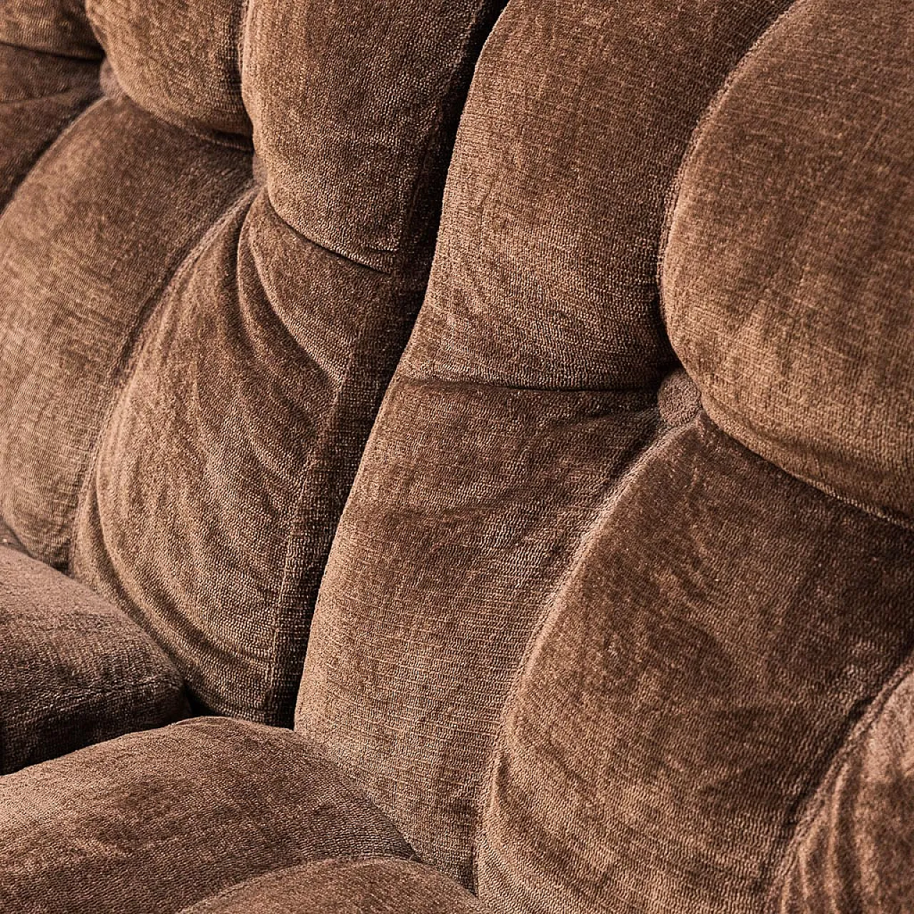 3 seater sofa in brown velvet, 70s 7