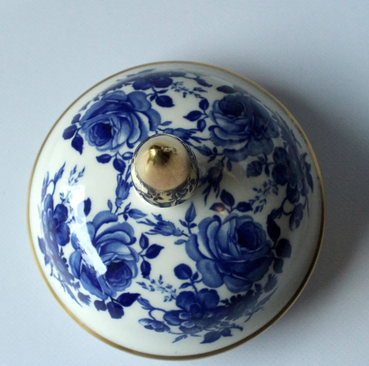 Vaso in porcellana coperta di Kronach/Baviera, anni '50 7