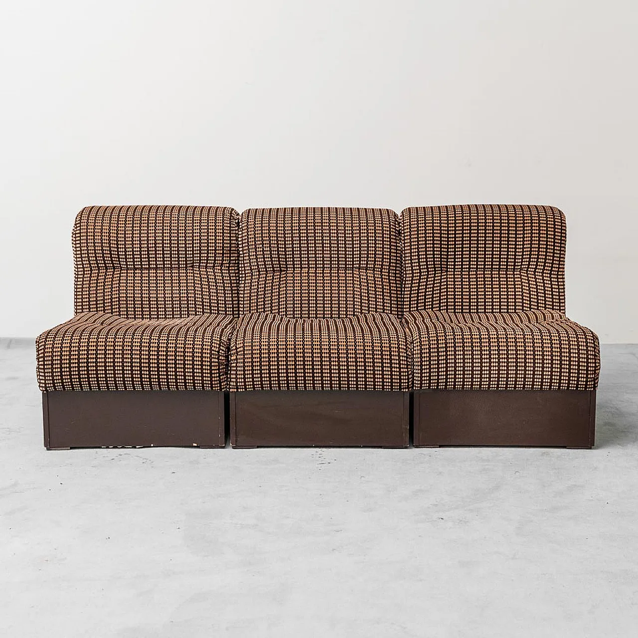 3 seater modular sofa in brown and wood velvet, 70s 6