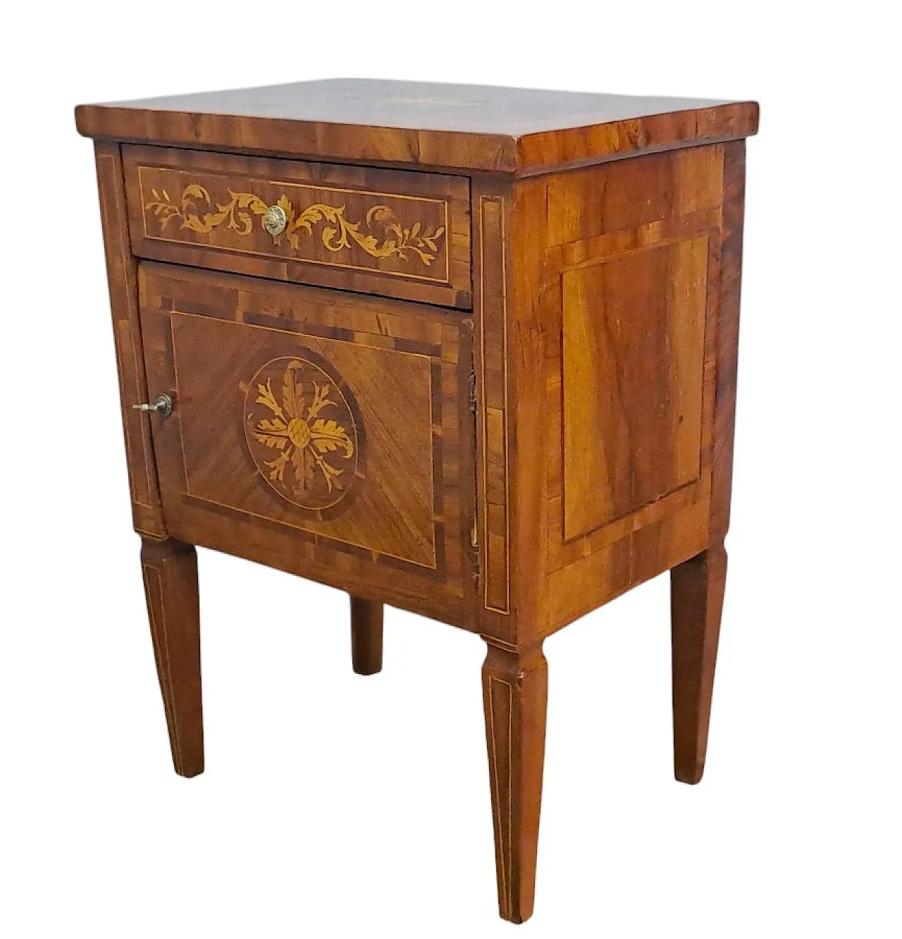 Comodino intarsiato, Lombardia, '700 2