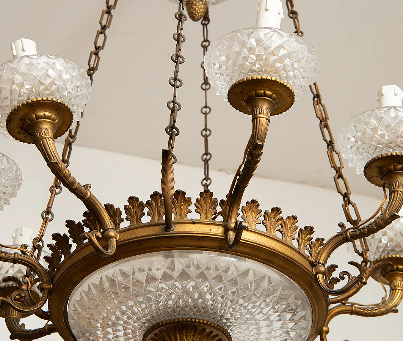 Lampadario Napoleone III Francese in bronzo dorato e cristallo, '800 4