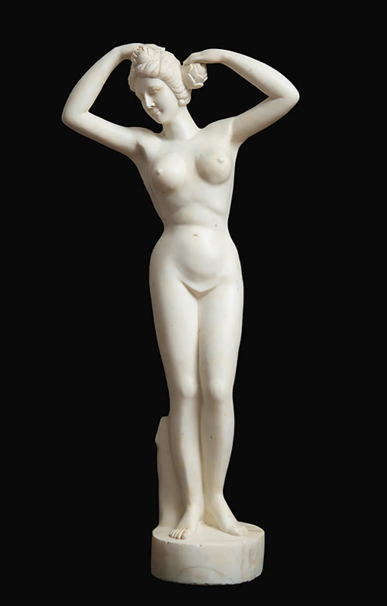 Statuary female sculpture in white marble,  Rome, 19th century 1