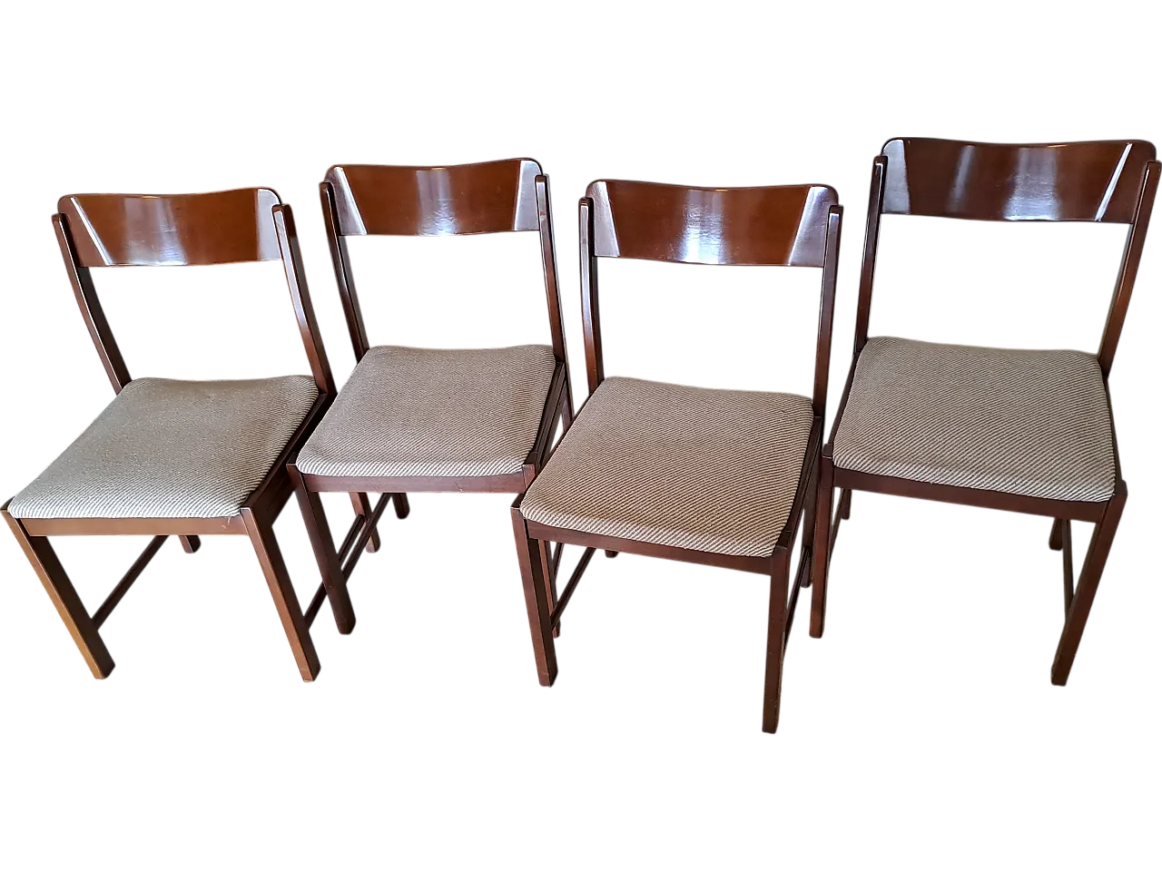 4 wooden chairs, 70s 7
