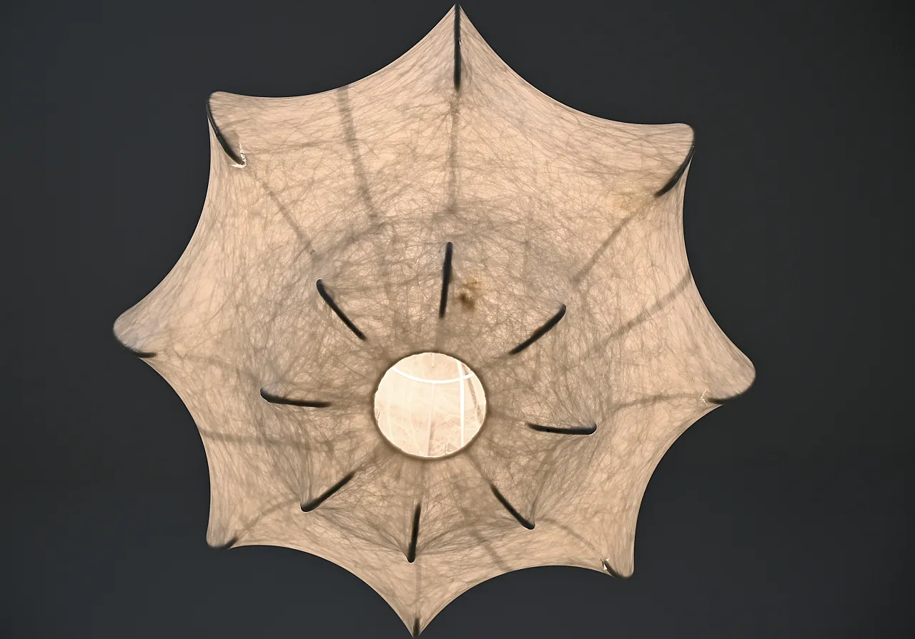 Lampada "Viscontea" di Achille e Pier Giacomo Castiglioni per Flo 8