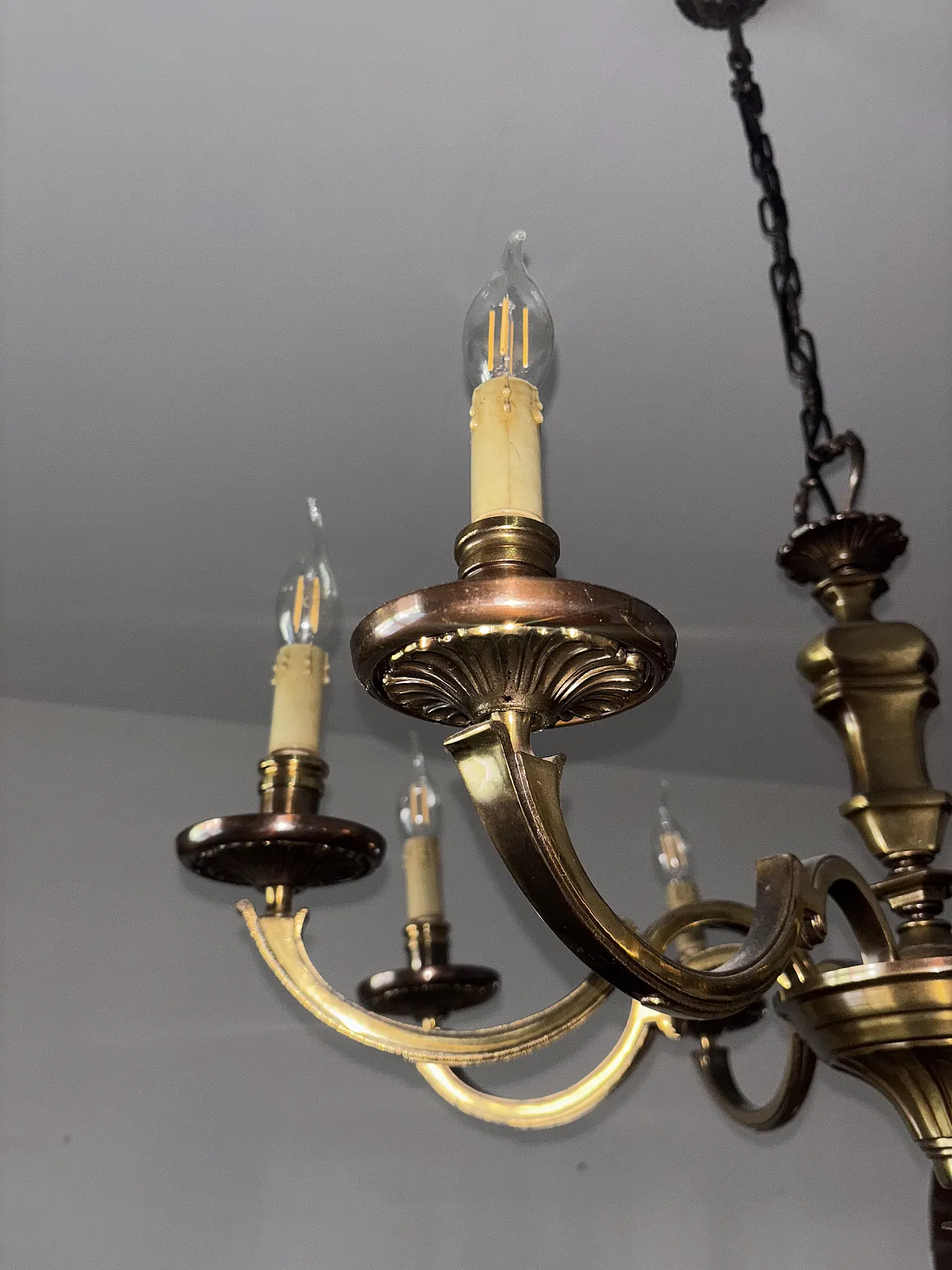 Lampadario in ottone 6 bracci, anni '50 5