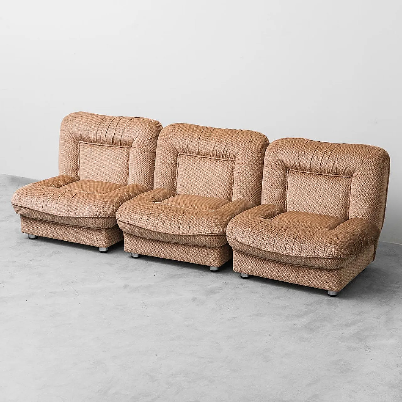 3 seater modular sofa in brown velvet, 70s 1