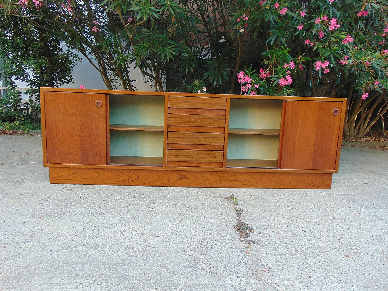 Sideboard, 60s 2