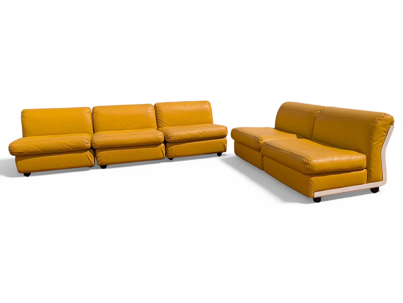 Divano modulare mod. Amanta prodotto da C&B Italia, anni '60 1