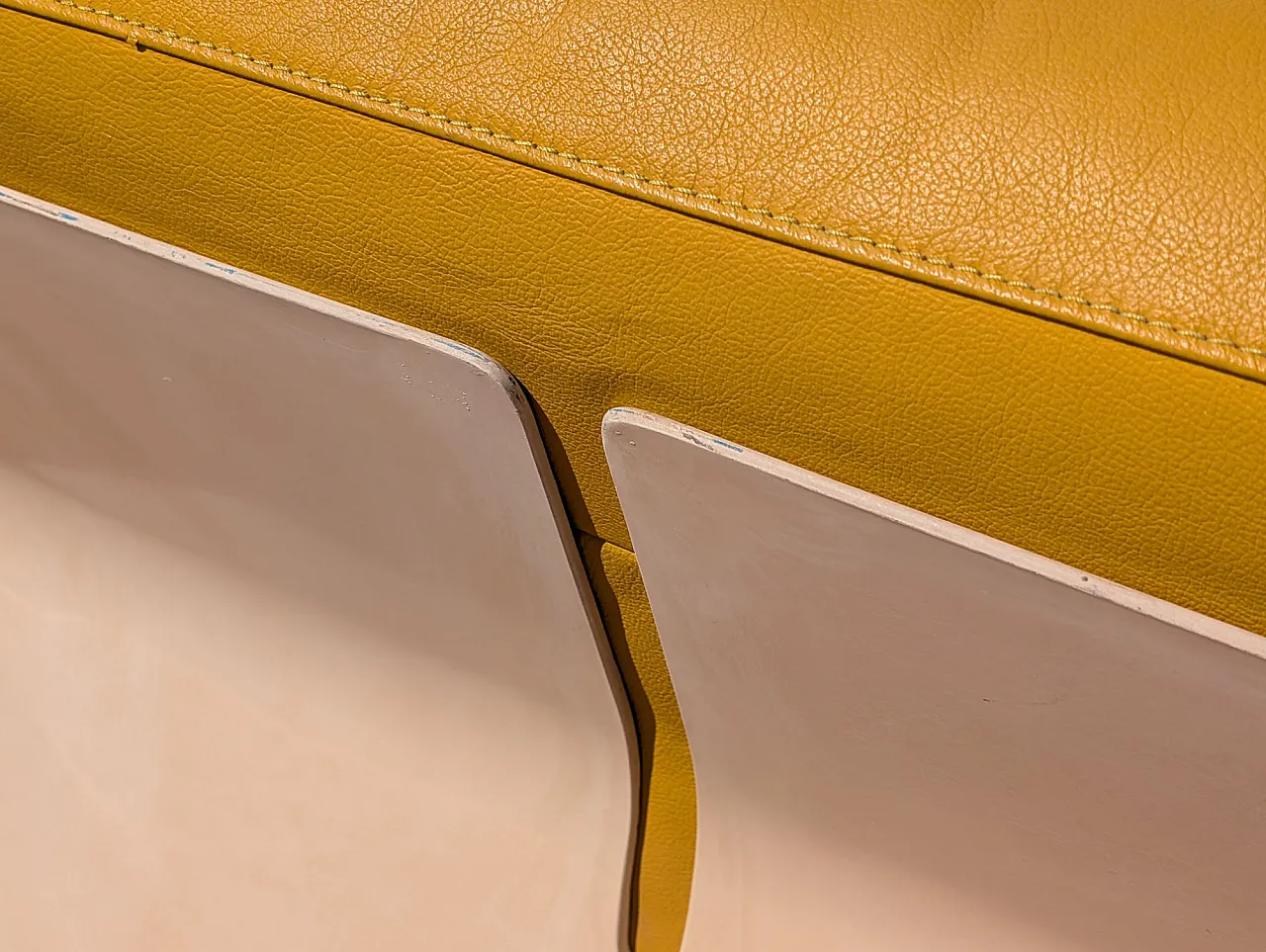 Divano modulare mod. Amanta prodotto da C&B Italia, anni '60 7