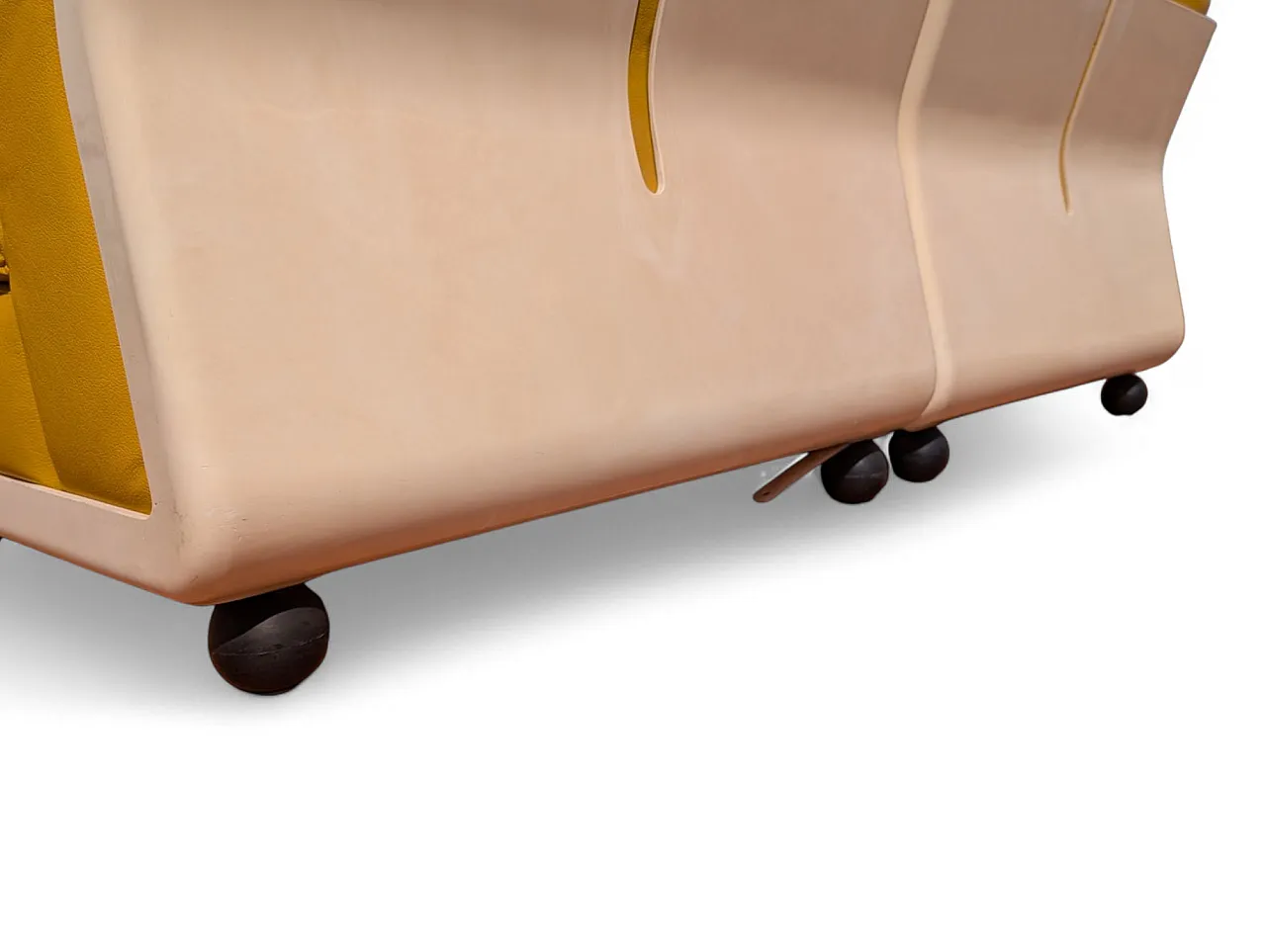 Divano modulare mod. Amanta prodotto da C&B Italia, anni '60 10