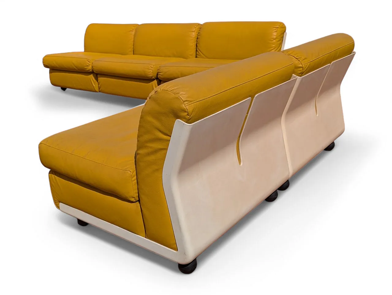 Divano modulare mod. Amanta prodotto da C&B Italia, anni '60 11