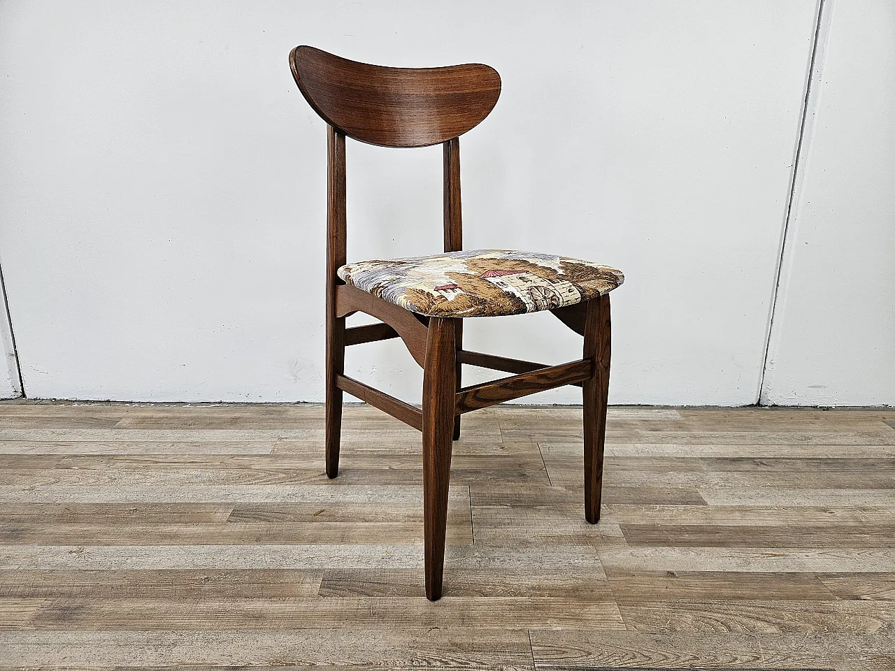 Teak chair Scandinavian, 70s 1