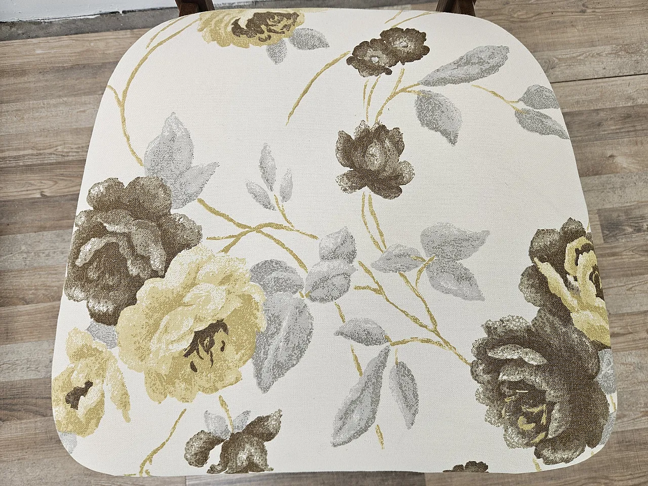 Chairs for dining room teak Scandinavian, 70s 9