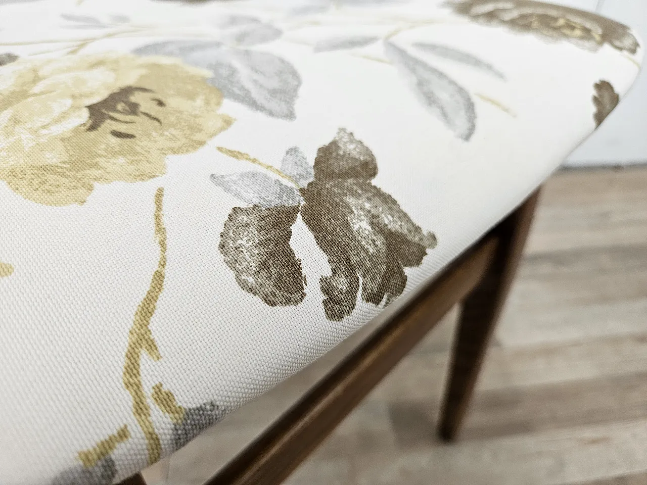 Chairs for dining room teak Scandinavian, 70s 13