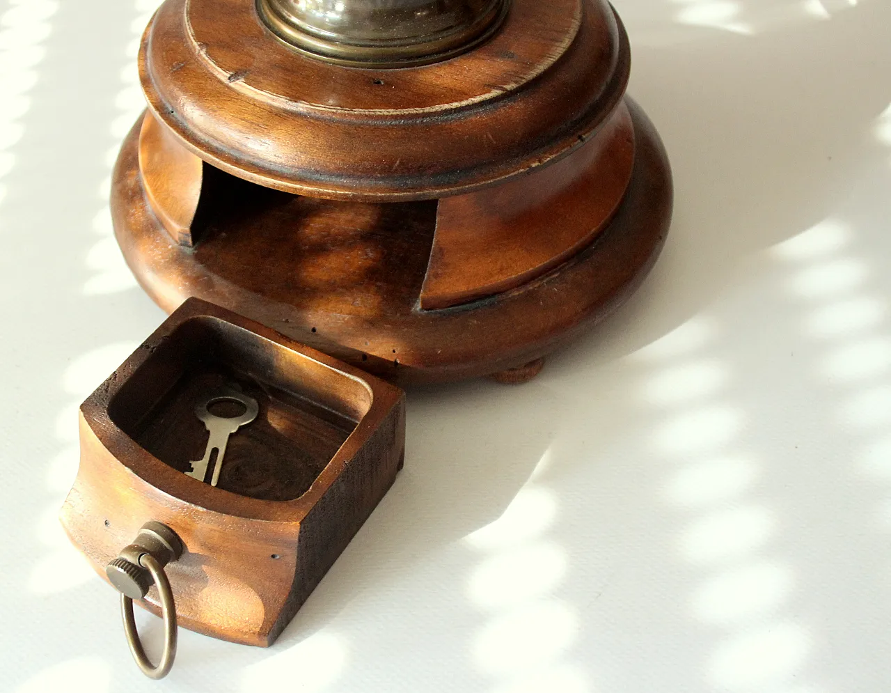 Lampada da tavolo in stile country house, anni '80 7