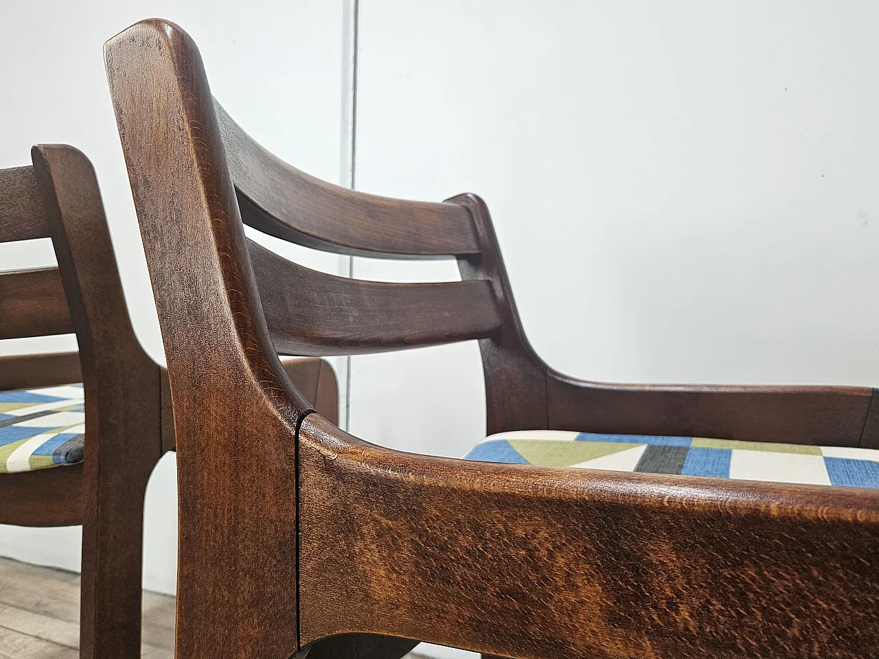 4 chairs for dining room in beech and space age fabric, 1970s 9