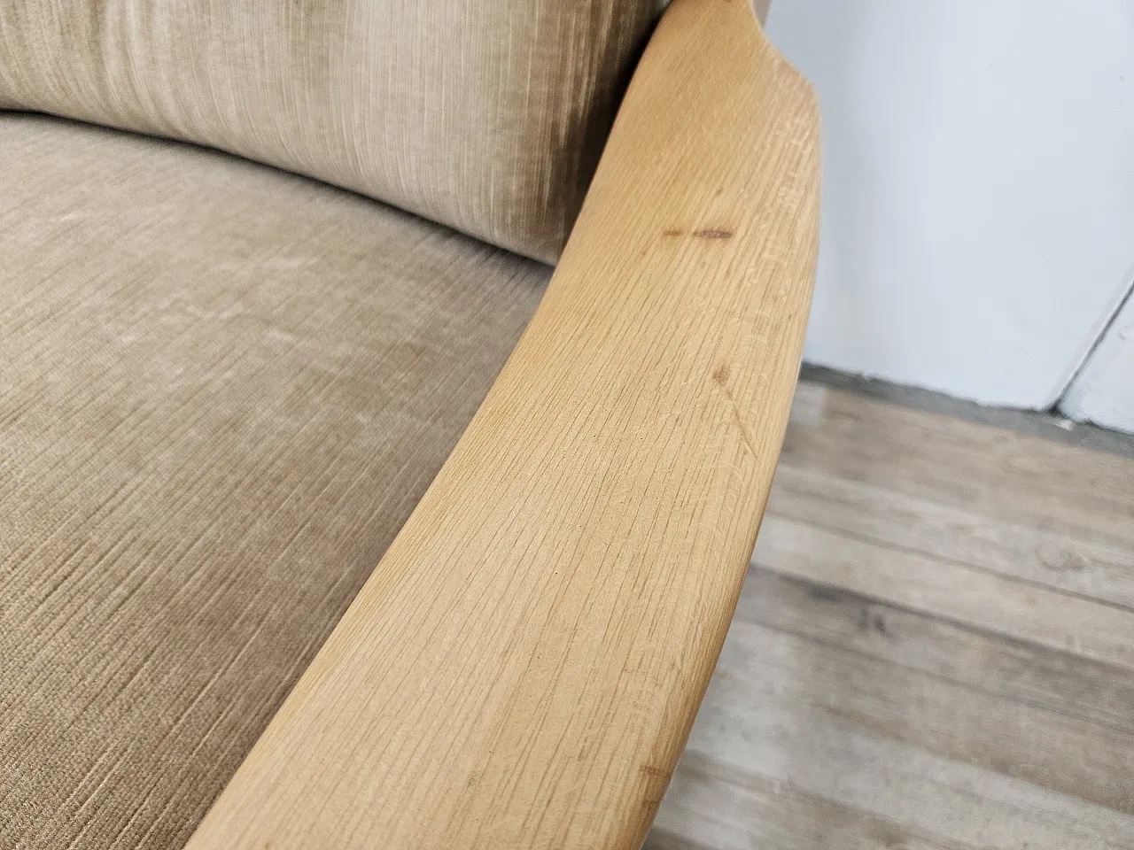 Pair of  sofa in beech, 70s 6