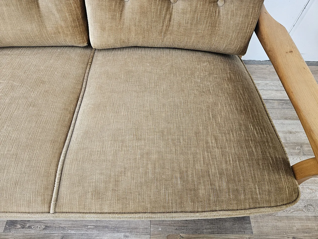 Pair of  sofa in beech, 70s 10