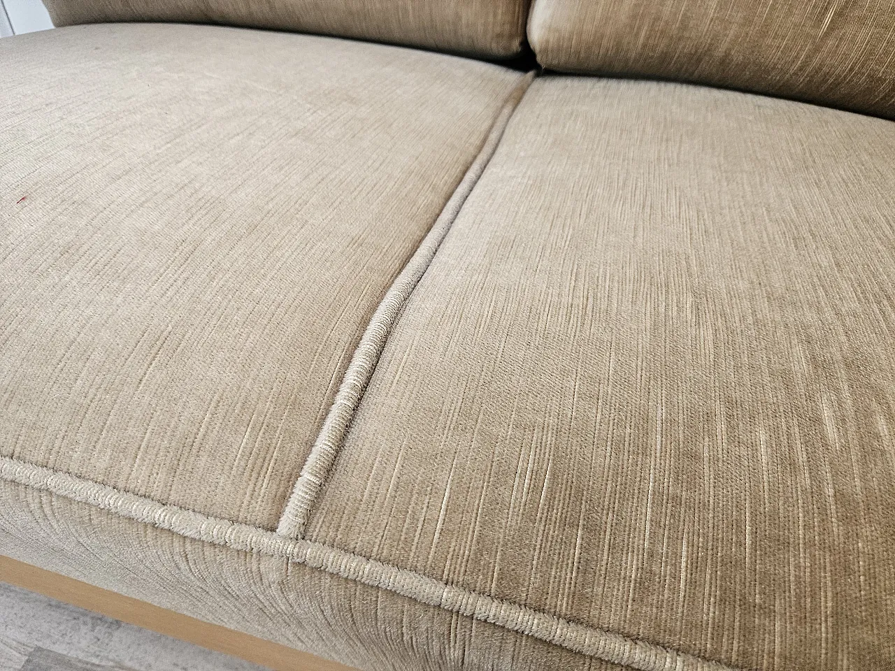Pair of  sofa in beech, 70s 11