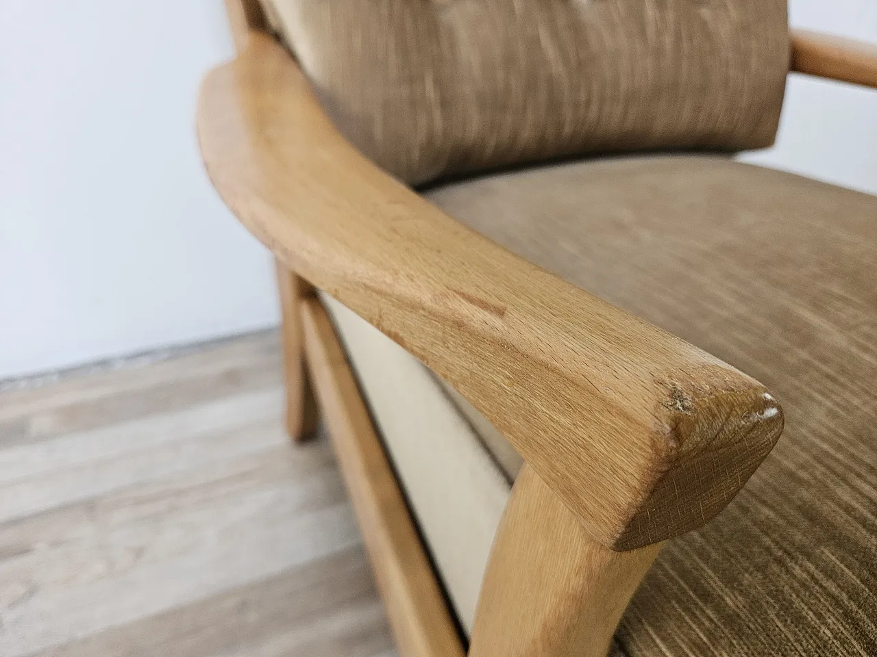 70s living room chair in beech 10