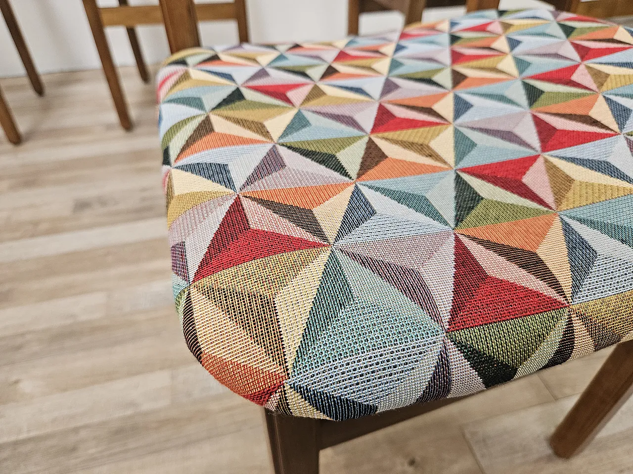 6 Dining room chairs in beech with geometric seat, 1950s 16