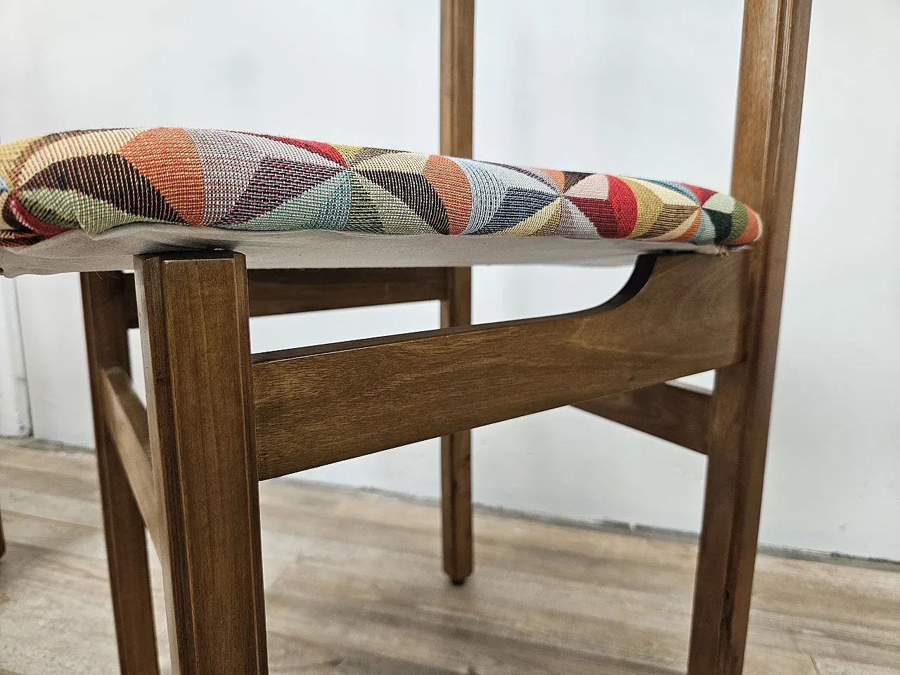 6 Dining room chairs in beech with geometric seat, 1950s 20